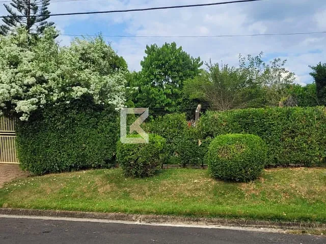 Chácara com 1000m² 4 quartos e 4 banheiros, à venda, no bairro Colinas do Mosteiro de Itaici em Indaiatuba