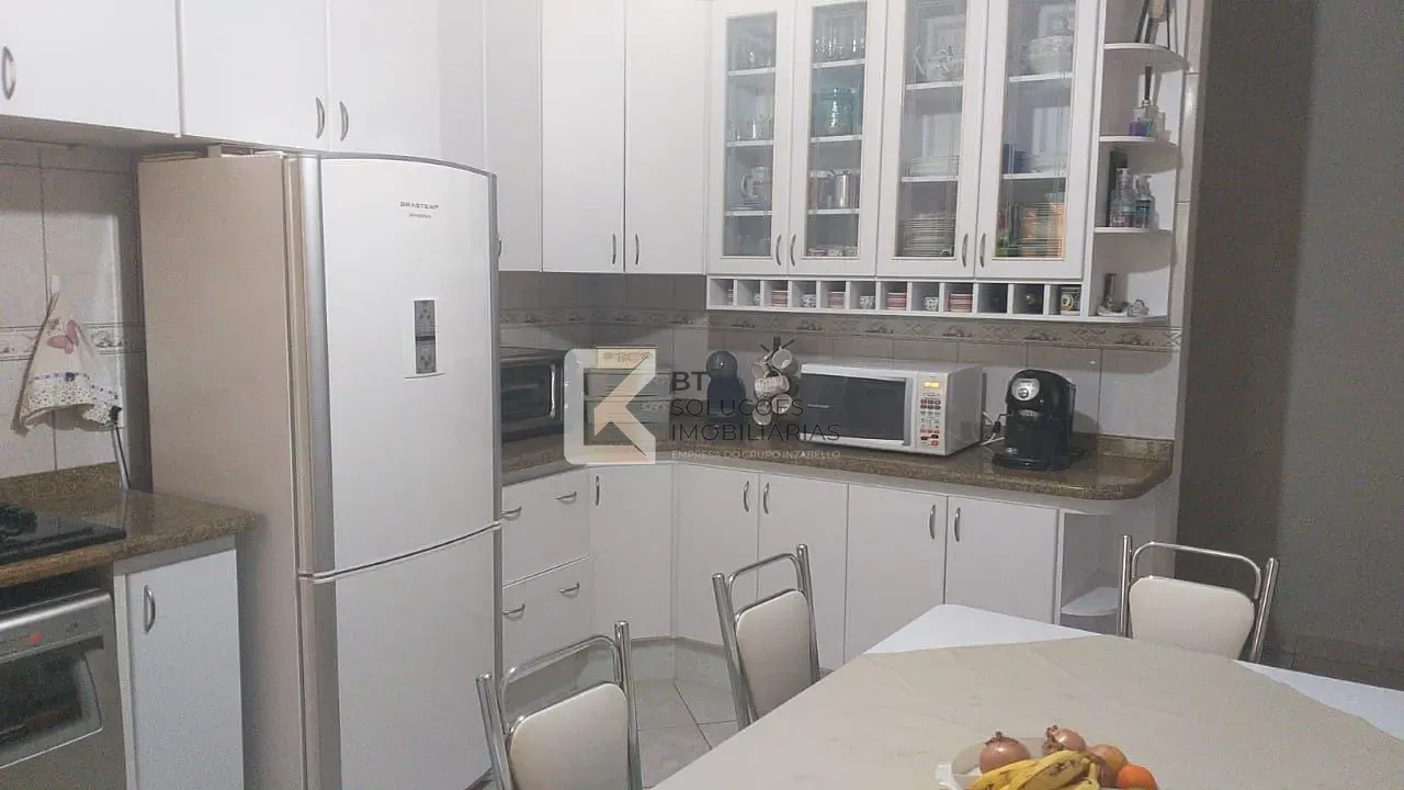 Chácara, 4 quartos, 1000 m² - Foto 16