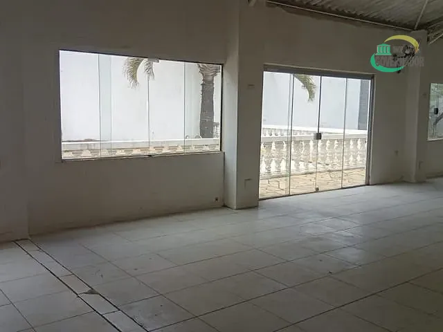 Chácara com 1536m² 3 quartos e 8 banheiros, à venda, no bairro Chácaras Assay em Hortolândia