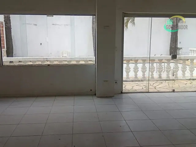 Chácara com 1536m² 3 quartos e 8 banheiros, à venda, no bairro Chácaras Assay em Hortolândia