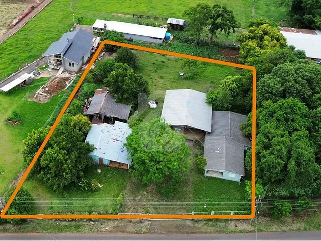 Chácara com 2139m² 4 quartos e 2 banheiros, à venda, no bairro Boa Vista em Teutônia