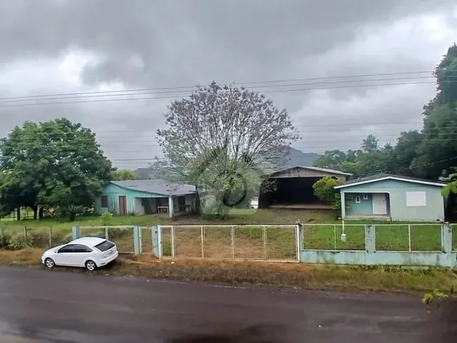 Chácara com 2139m² 4 quartos e 2 banheiros, à venda, no bairro Boa Vista em Teutônia