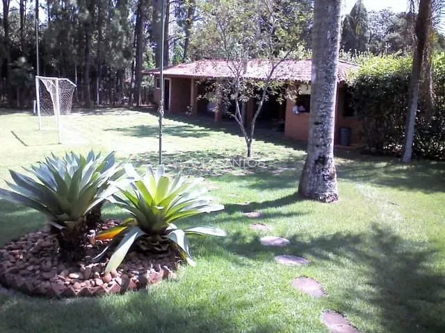 Chácara com 3800m² 3 quartos e 1 banheiro, à venda, no bairro Éden em Sorocaba