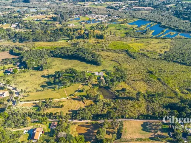 Sítio à venda, no bairro Não informado em São José Dos Pinhais