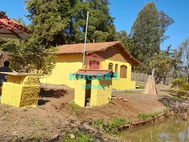 Chácara com 1600m² 2 quartos e 1 banheiro, à venda, no bairro São Gabriel em Brazópolis