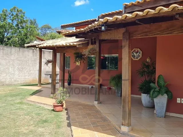 Chácara com 989m² 4 quartos e 2 banheiros, à venda, no bairro Núcleo Urbano Parque Ana Helena em Jaguariúna