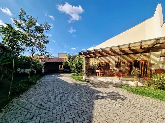 Chácara com 5826m² 6 quartos e 2 banheiros, à venda, no bairro Pedro Leme em Roseira
