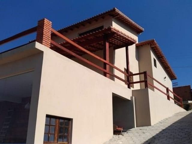 Chácara com 1000m² 3 quartos e 3 banheiros, à venda, no bairro Parque Recreio Mirante em Mairinque