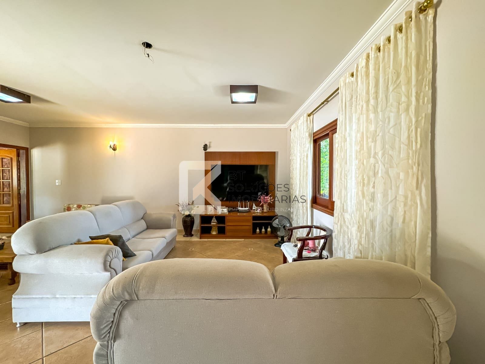 Chácara, 6 quartos, 6275 m² - Foto 2