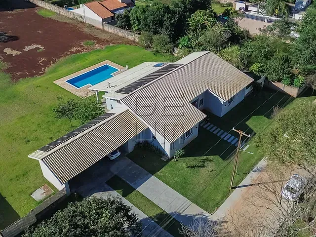 Chácara com 4800m² 4 quartos e 6 banheiros, à venda, no bairro Recanto dos Pinheiros em Cambé