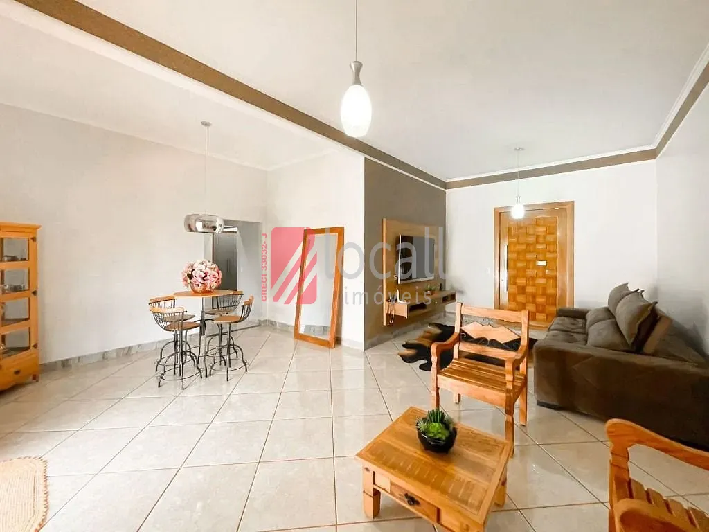 Fazenda / Sítio / Chácara com 4 quartos à venda, 530m² — foto 3 de 21