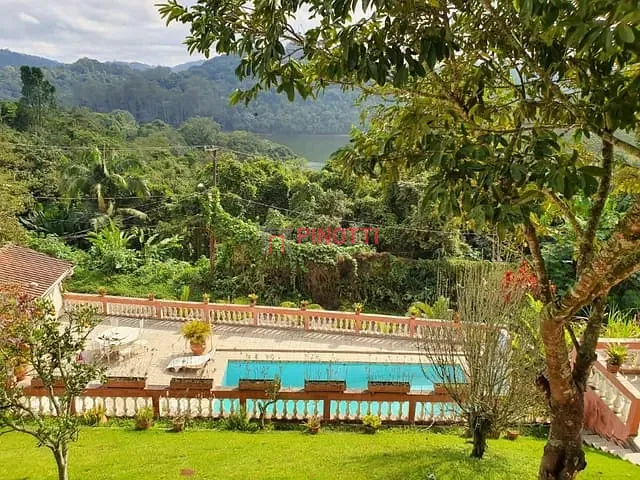Chácara 3 quartos e 7 banheiros, à venda ou para alugar, no bairro Jardim Vista Alegre em São Bernardo do Campo