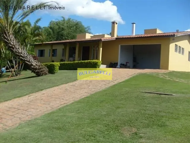 Chácara com 1000m² 4 quartos e 5 banheiros, à venda ou para alugar, no bairro JARDIM CAXAMBU em Jundiai