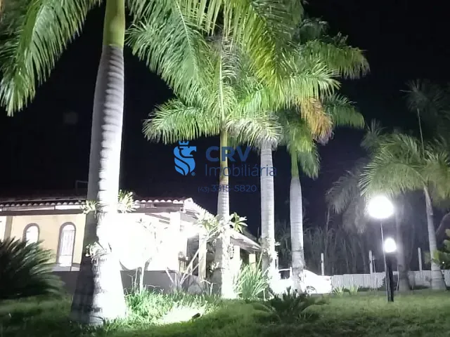 Chácara com 2000m² 2 quartos e 4 banheiros, à venda, no bairro Novo Horizonte em Londrina
