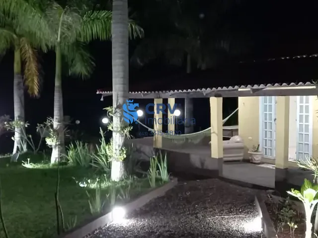 Chácara com 2000m² 2 quartos e 4 banheiros, à venda, no bairro Novo Horizonte em Londrina