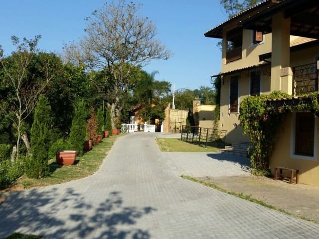 Foto do Chácara - Chácara com 4 dormitórios para alugar, 10000 m² por R$ 5.000,00/mês - Jardim Torrão de Ouro - São José dos Campos/SP | INDEPENDENCE NEGOCIOS IMOBILIARIOS LTDA