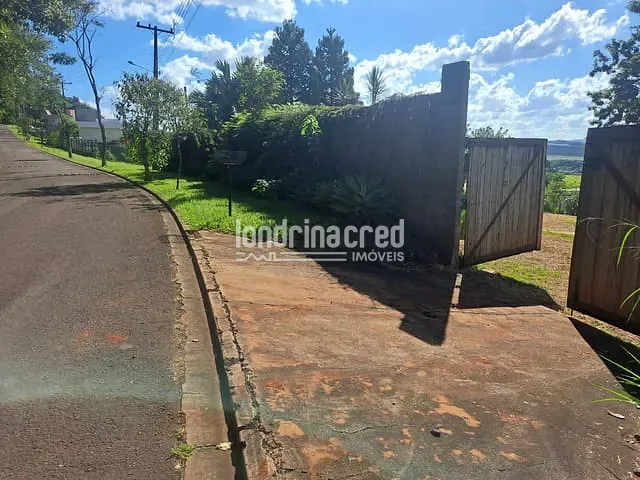 Chácara com 3695m², à venda, no bairro Estância Cabral em Cambé