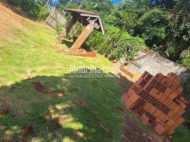 Chácara com 3695m², à venda, no bairro Estância Cabral em Cambé