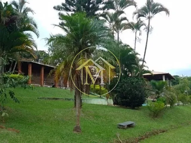 Chácara com 5193m² 5 quartos e 3 banheiros, à venda, no bairro Jardim Tropical em Sorocaba