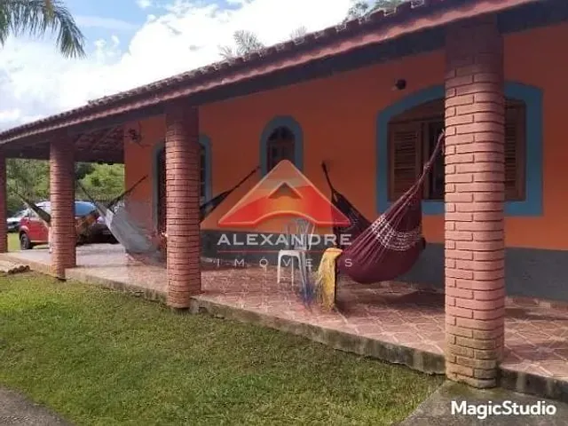 Chácara com 10m² 3 quartos e 1 banheiro, à venda, no bairro Taquari em São José Dos Campos