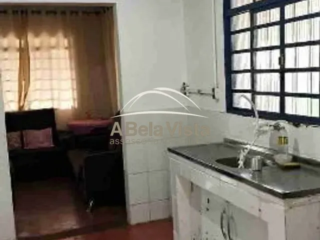 Chácara com 2330m² 5 quartos e 2 banheiros, à venda, no bairro Centro (São João Novo) em São Roque