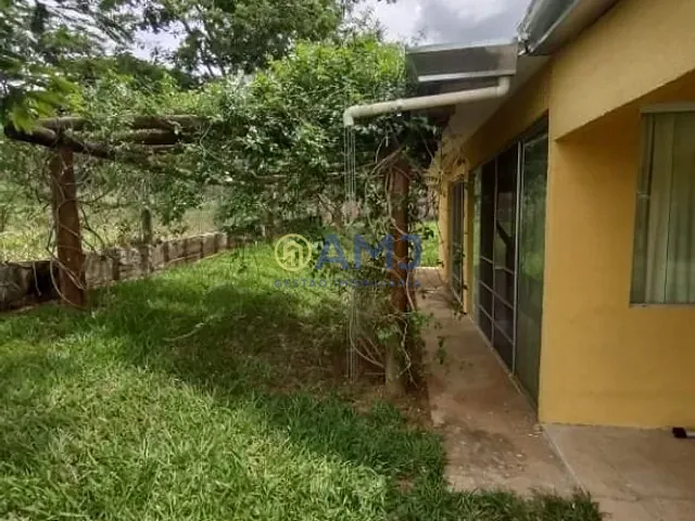 Chácara com 1200m² 4 quartos e 4 banheiros, à venda, no bairro Countryville em Hidrolândia