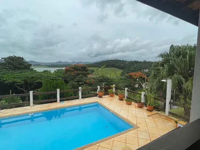 Chácara com 2000m² 3 quartos e 4 banheiros, à venda, no bairro Sete Pontes em Piracaia