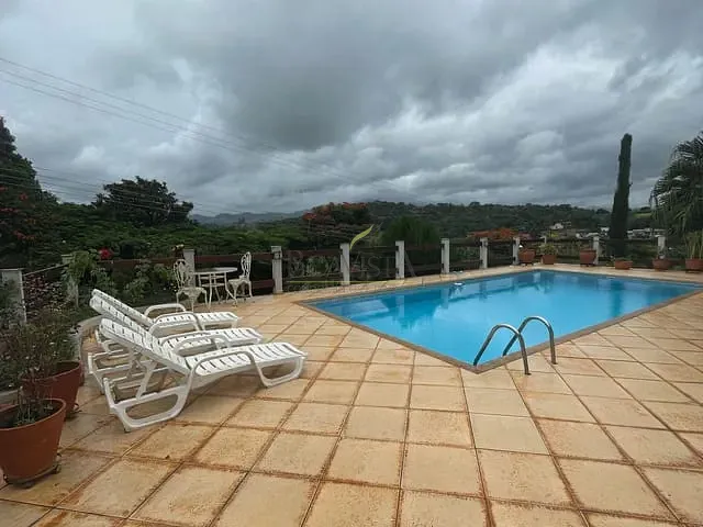 Chácara com 2000m² 3 quartos e 4 banheiros, à venda, no bairro Riviera do Jaguari em Piracaia