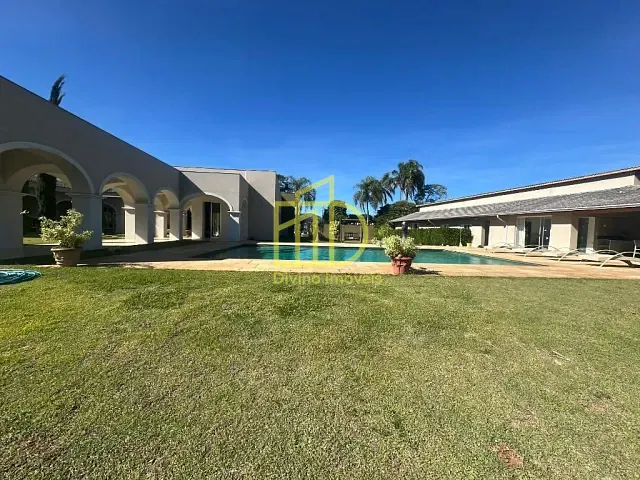 Chácara com 5000m² 4 quartos e 2 banheiros, à venda, no bairro Estância Suiça em Serra Negra