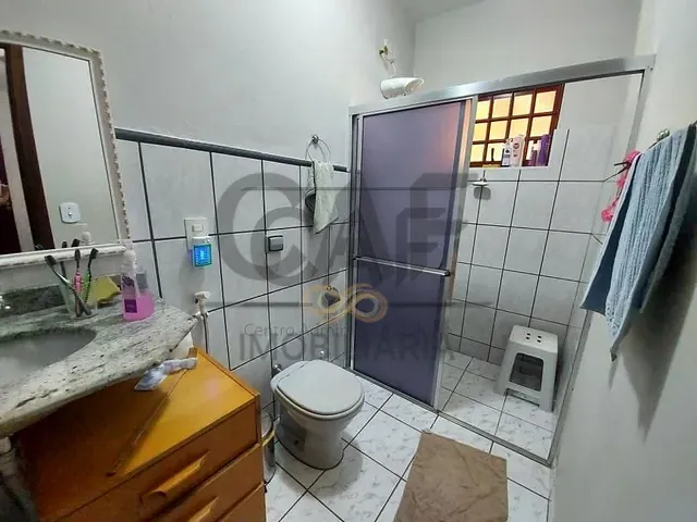 Chácara com 1200m² 3 quartos e 3 banheiros, à venda, no bairro Jardim Roseira em Jaguariúna