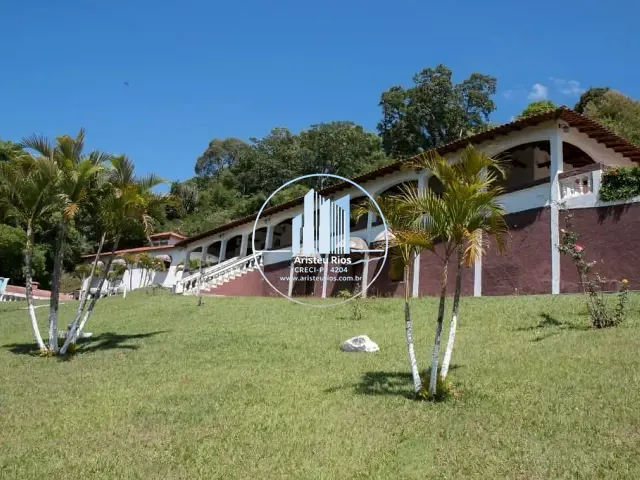 Chácara com 133100m² 17 quartos e 4 banheiros, à venda, no bairro Estiva em Estiva