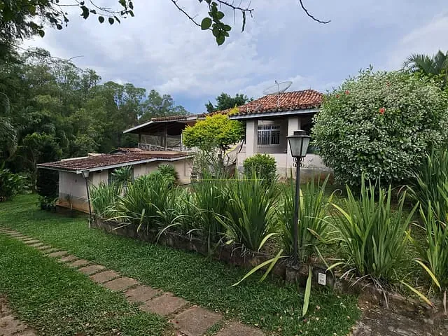 Chácara com 3065m² 4 quartos e 8 banheiros, à venda, no bairro Parque das Paineiras em Piracaia
