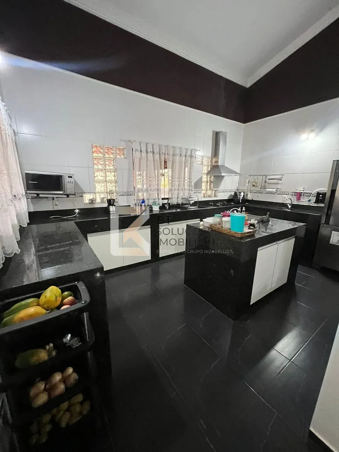 Chácara, 3 quartos, 1700 m² - Foto 8