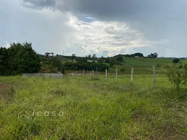 Chácara com 3000m², à venda, no bairro Chácara Ipês em Caçapava