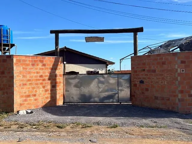 Chácara com 1060m² 3 quartos e 4 banheiros, à venda, no bairro Jundiacanga em Araçoiaba da Serra
