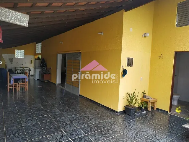 Chácara com 5033m² 1 quarto e 2 banheiros, à venda, no bairro Chácara Recanto Itamarati II em Caçapava