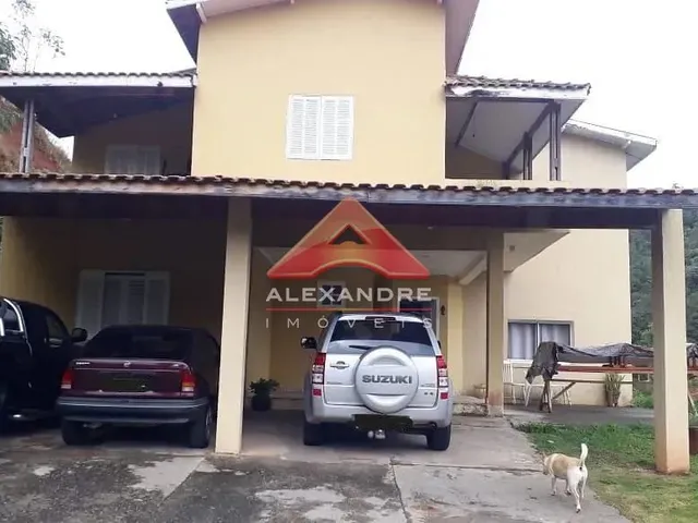 Chácara com 4200m² 7 quartos e 4 banheiros, à venda, no bairro Freitas em São José Dos Campos