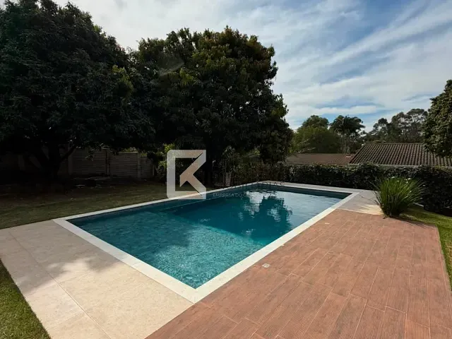 Chácara com 1000m² 3 quartos e 6 banheiros, à venda, no bairro Terras de Itaici em Indaiatuba