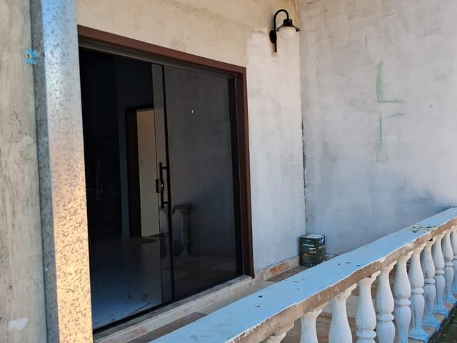 Chácara com 1000m² 3 quartos e 3 banheiros, à venda, no bairro Granjas Panorama em Taubaté