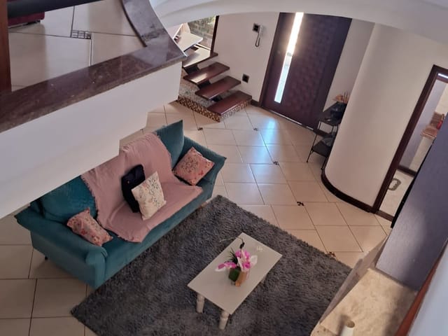 Chácara com 1000m² 3 quartos e 3 banheiros, à venda, no bairro Granjas Panorama em Taubaté