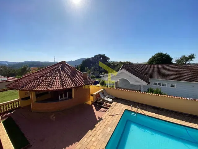 Chácara com 1045m² 4 quartos e 2 banheiros, à venda, no bairro Parque São Gabriel em Itatiba