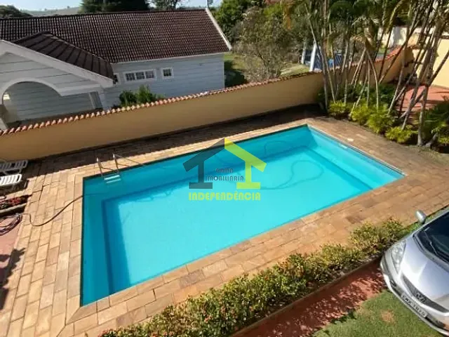 Chácara com 1045m² 4 quartos e 2 banheiros, à venda, no bairro Parque São Gabriel em Itatiba