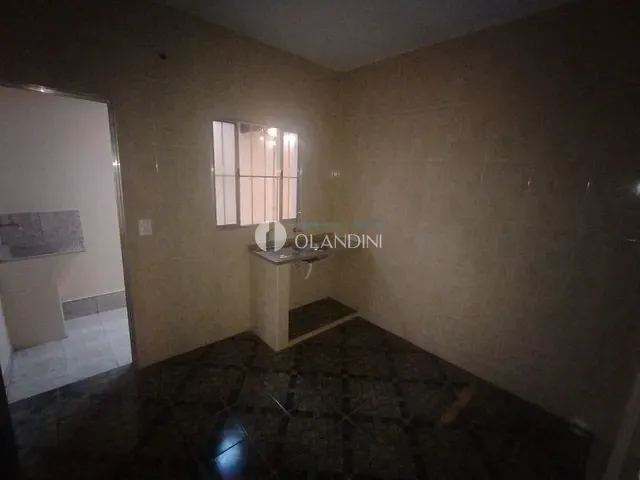 Chácara 2 quartos e 1 banheiro, para alugar, no bairro Parque Das Palmeiras em Artur Nogueira