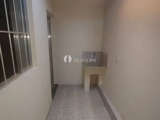 Chácara 2 quartos e 1 banheiro, para alugar, no bairro Parque Das Palmeiras em Artur Nogueira