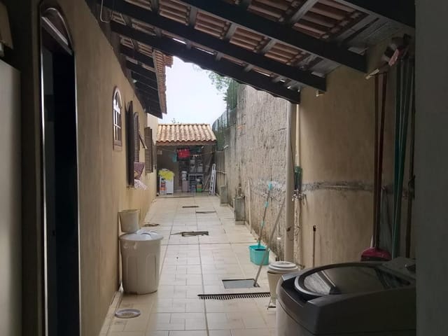 Chácara com 1000m² 5 quartos e 3 banheiros, à venda, no bairro Ribeirão dos Porcos em Atibaia