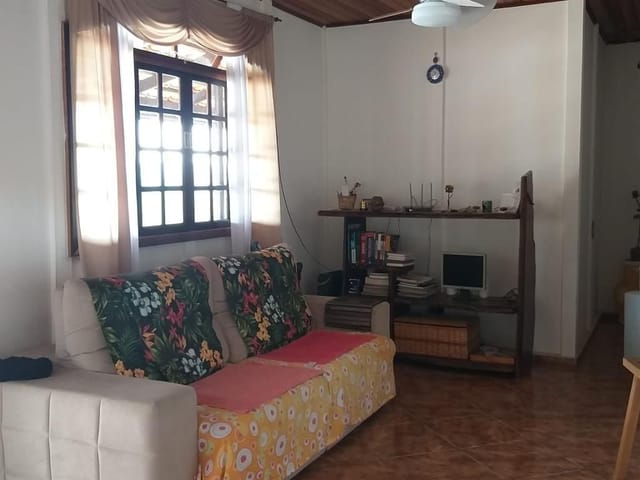 Chácara com 1000m² 5 quartos e 3 banheiros, à venda, no bairro Ribeirão dos Porcos em Atibaia