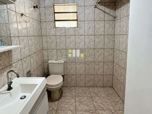 Chácara com 1005m² 3 quartos e 1 banheiro, à venda, no bairro Residencial Vale dos Lírios em Nova Odessa