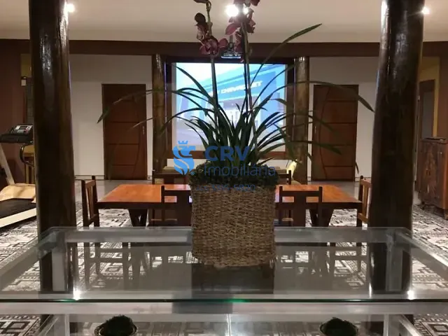 Chácara com 2726m² 5 quartos e 6 banheiros, à venda, no bairro Três Bocas em Londrina