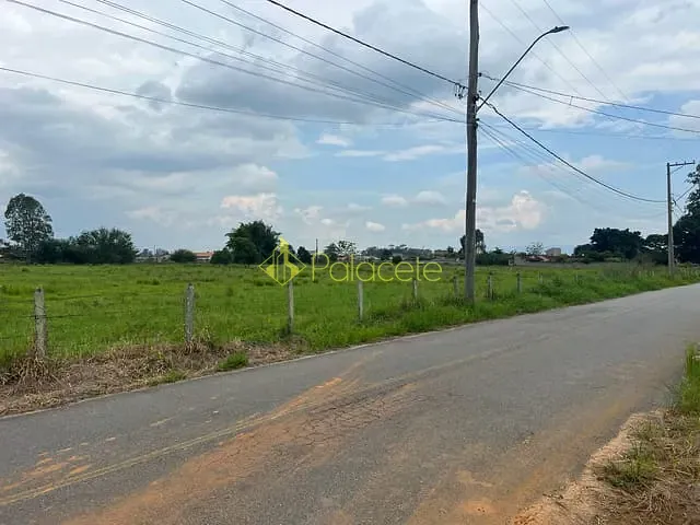 Chácara com 20000m², à venda, no bairro Mandú em Pindamonhangaba