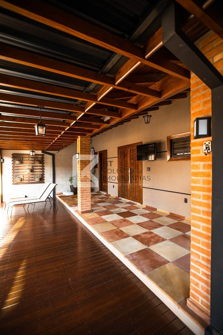 Chácara, 4 quartos, 1000 m² - Foto 2